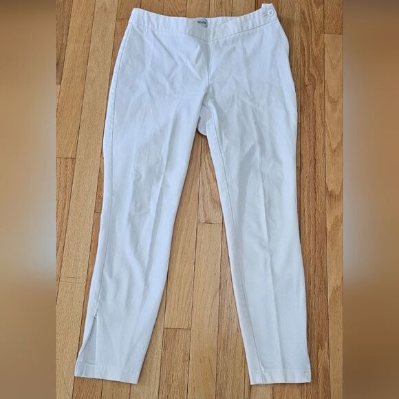 Chico's Cropped Capri White Pants, Size 0. Excellent Condition - Picture 1 of 4